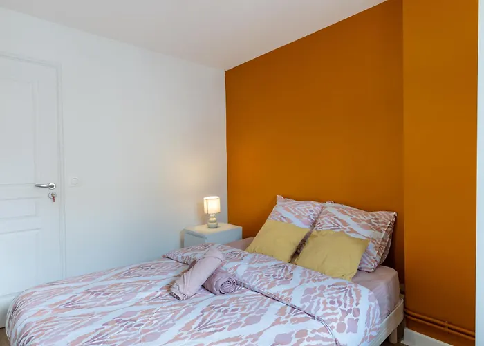 Apartment Meuble 4 Proche Du Centre *