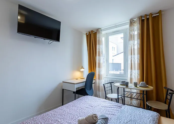 Apartment Meuble 4 Proche Du Centre *